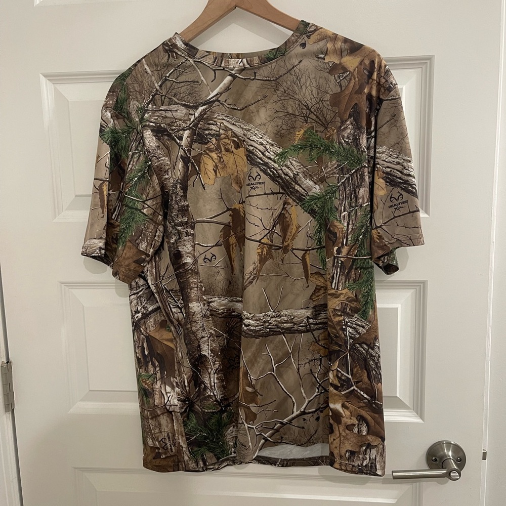 Realtree Camo Moisture Wicking Shirt